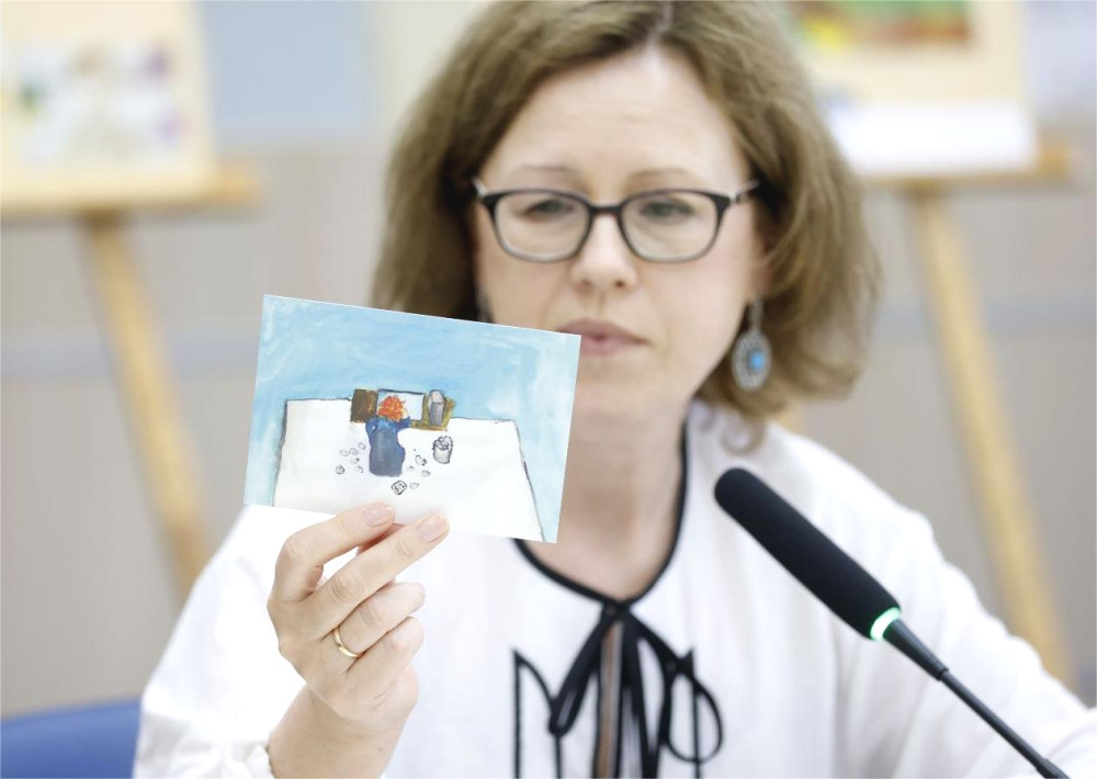 1160 image for slide