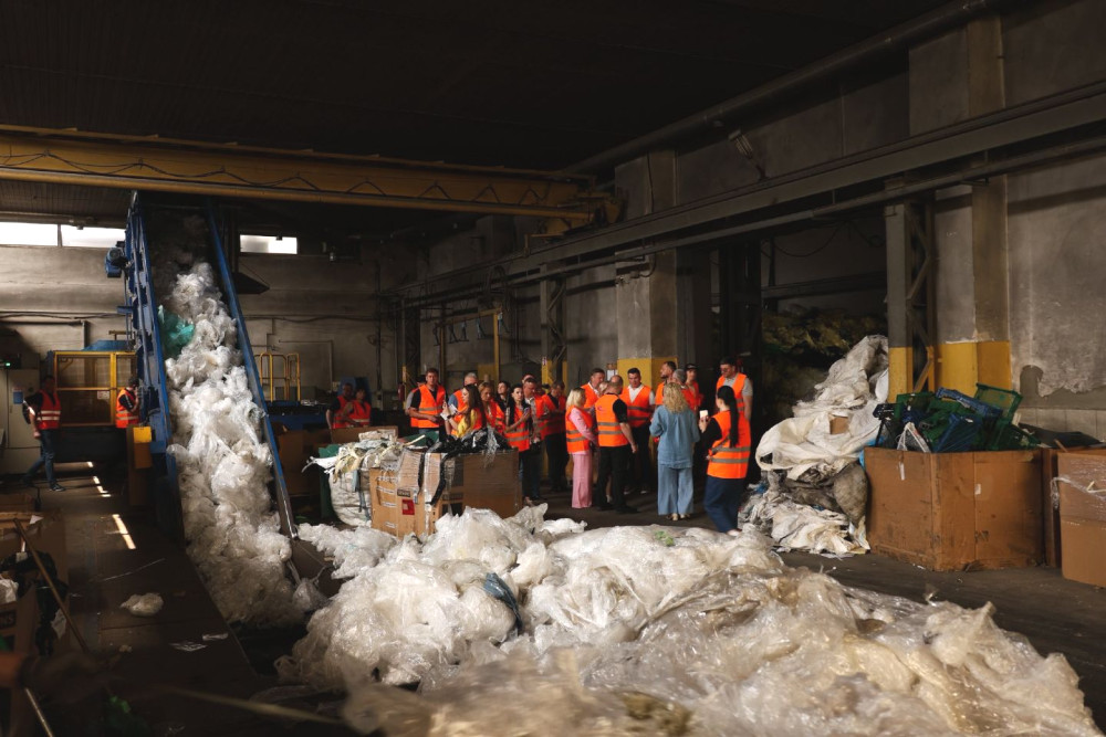 1277 image for slide