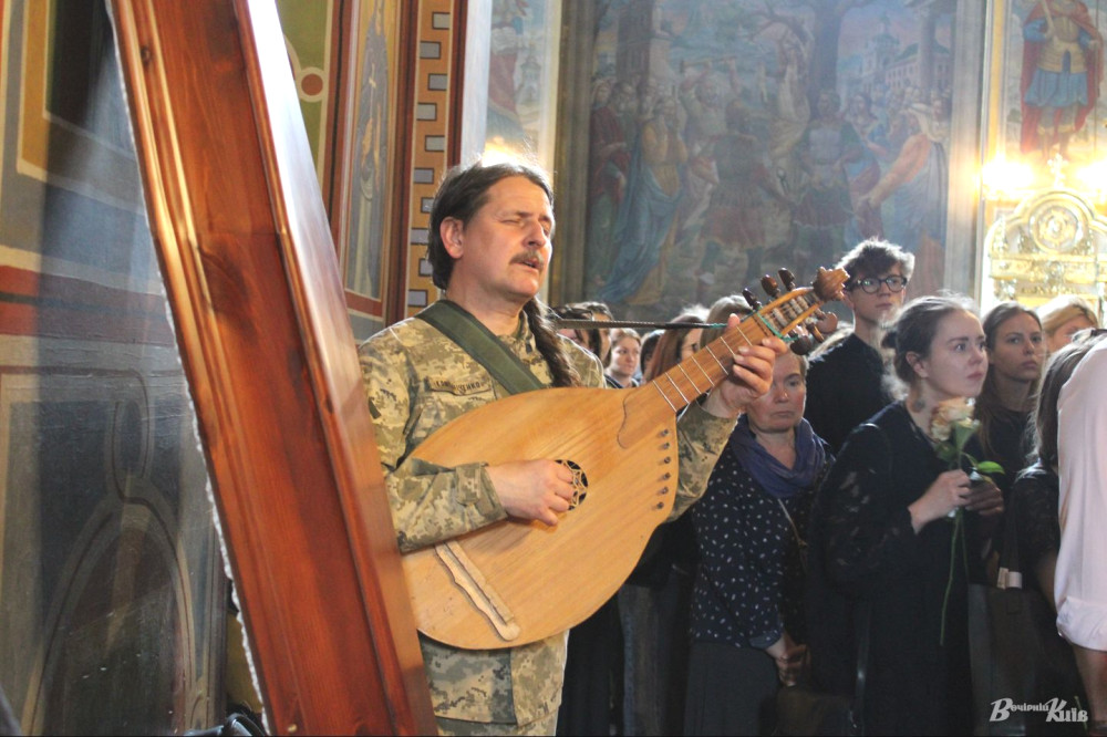 1590 image for slide