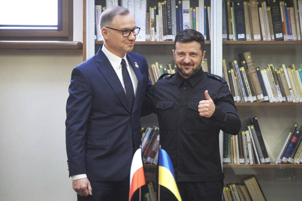 1911 image for slide