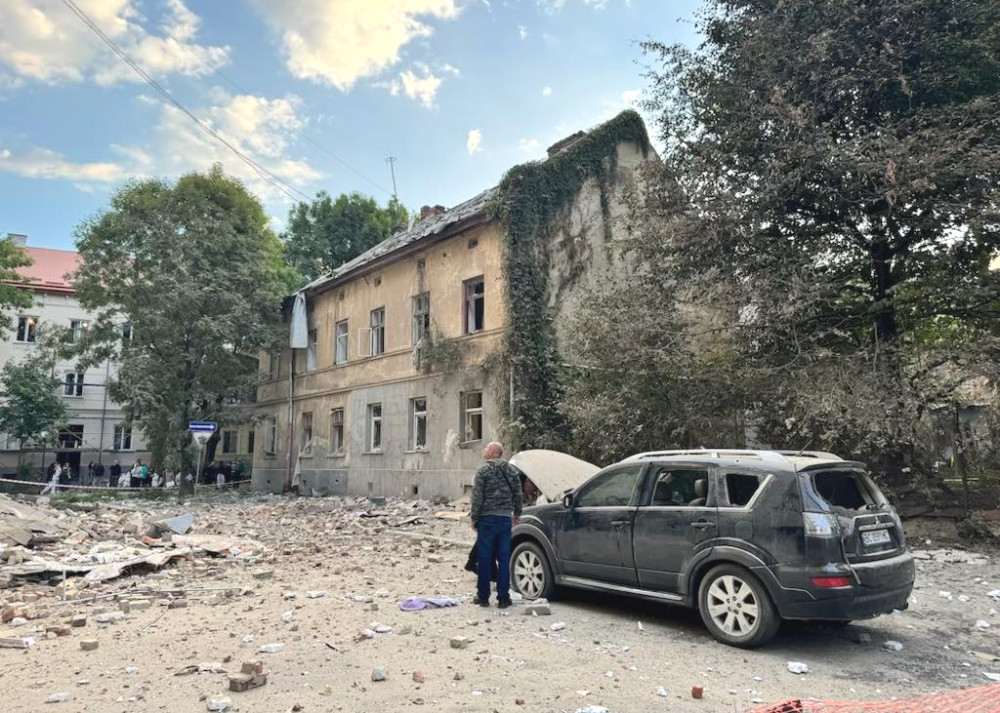 4004 image for slide