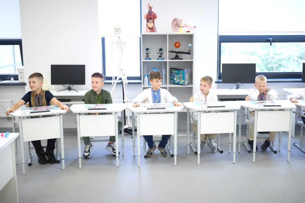 4420 image for slide