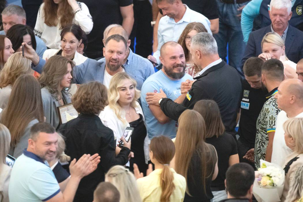 4851 image for slide