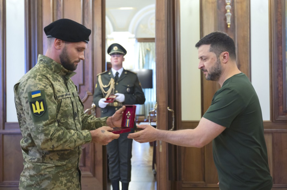 4941 image for slide