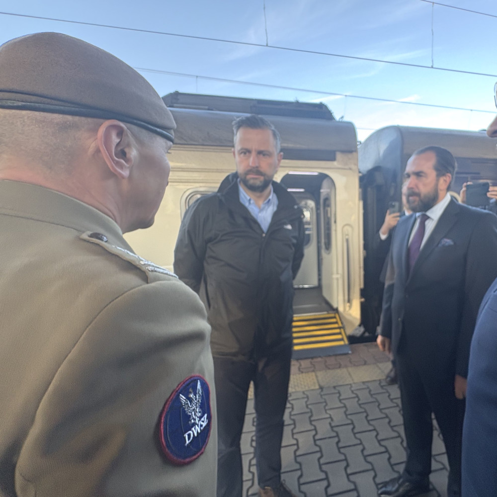 5052 image for slide