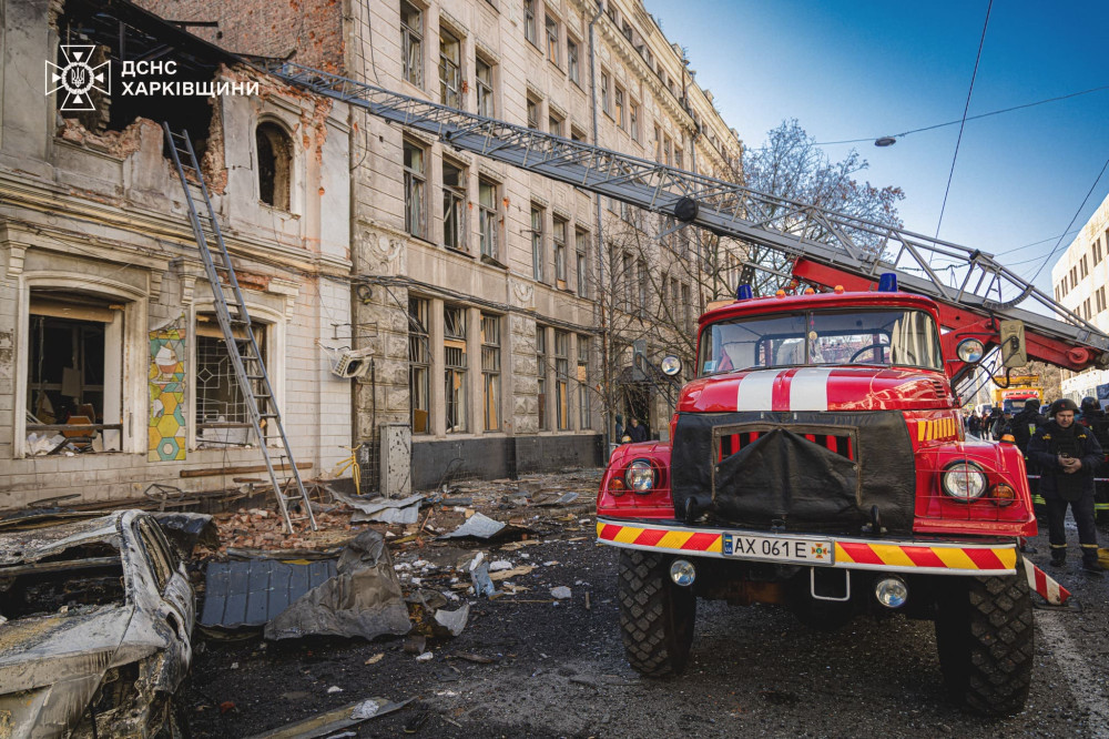 6100 image for slide