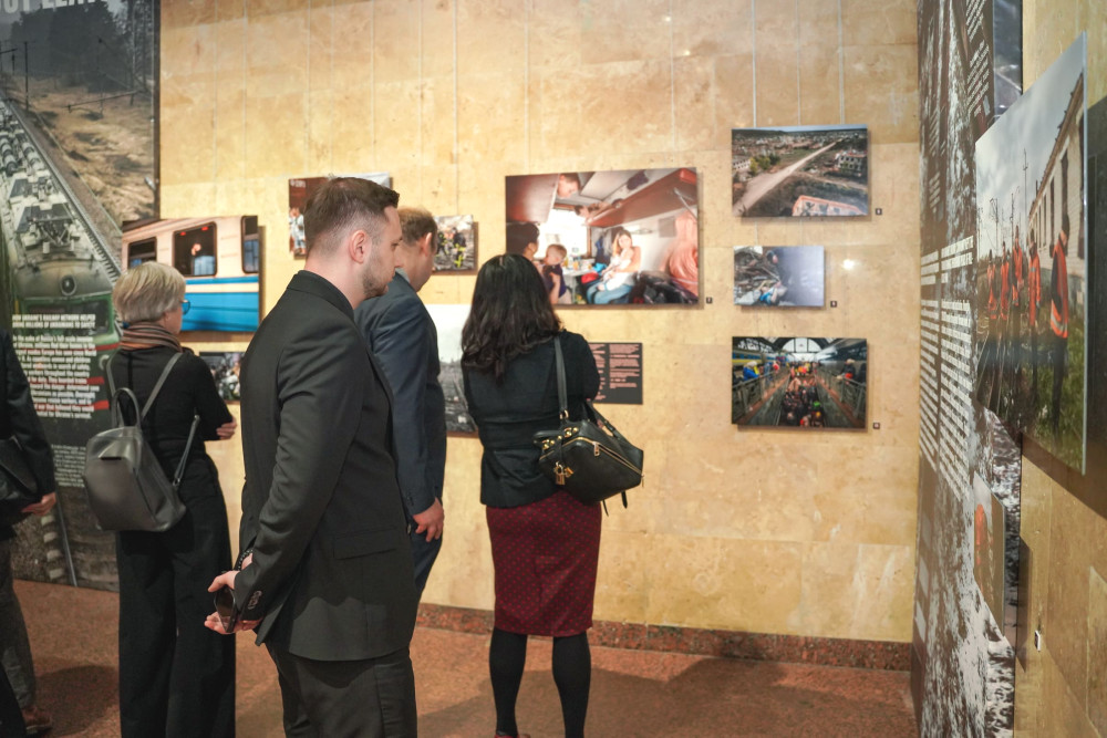 6783 image for slide