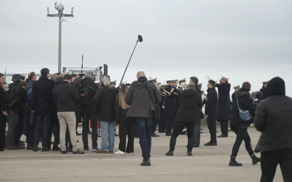 6795 image for slide