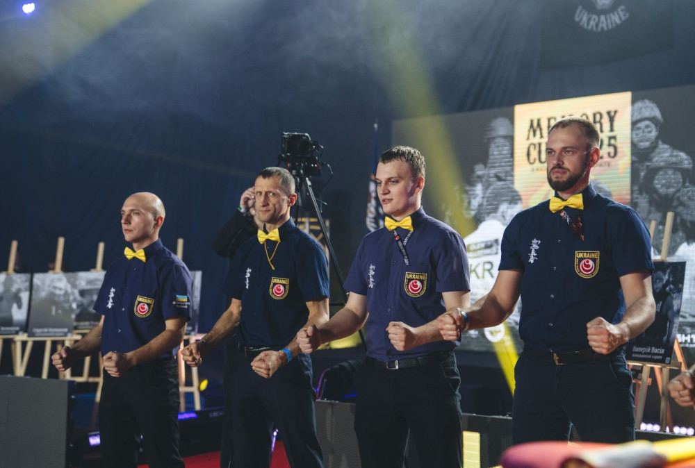 6836 image for slide