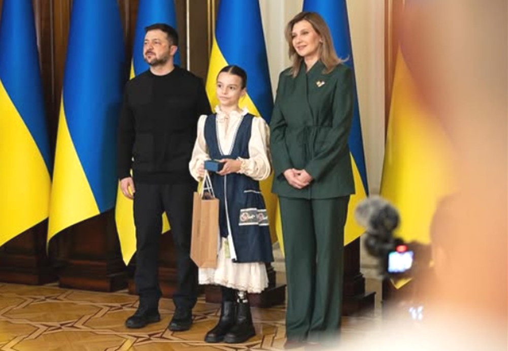 6995 image for slide