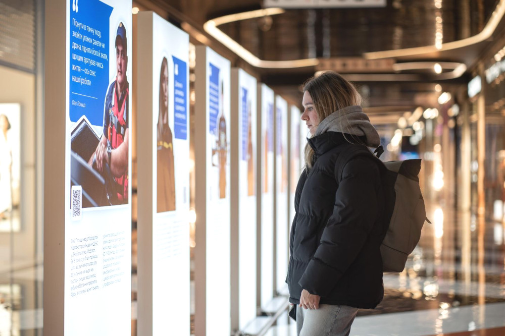 7329 image for slide