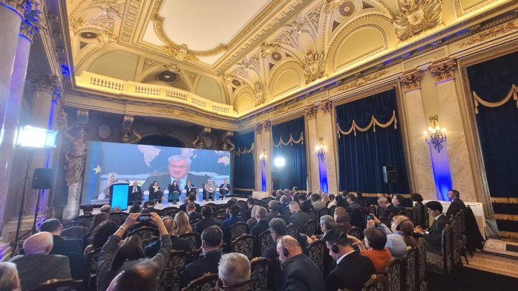 7384 image for slide