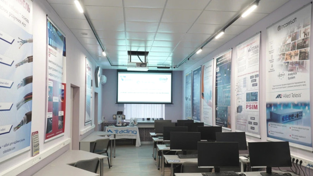 7389 image for slide